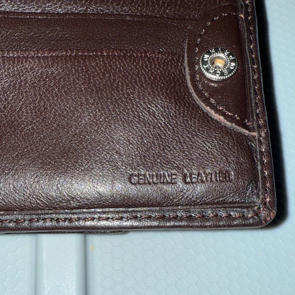 Geoffrey Beene Leather Wallet